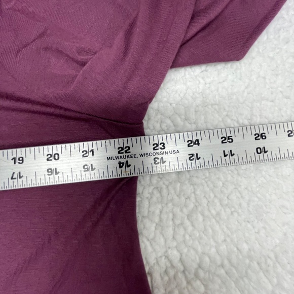 Women’s Lace Hem 1X Zenana Premium Maroon/Wine Tunic Top - Picture 13 of 13